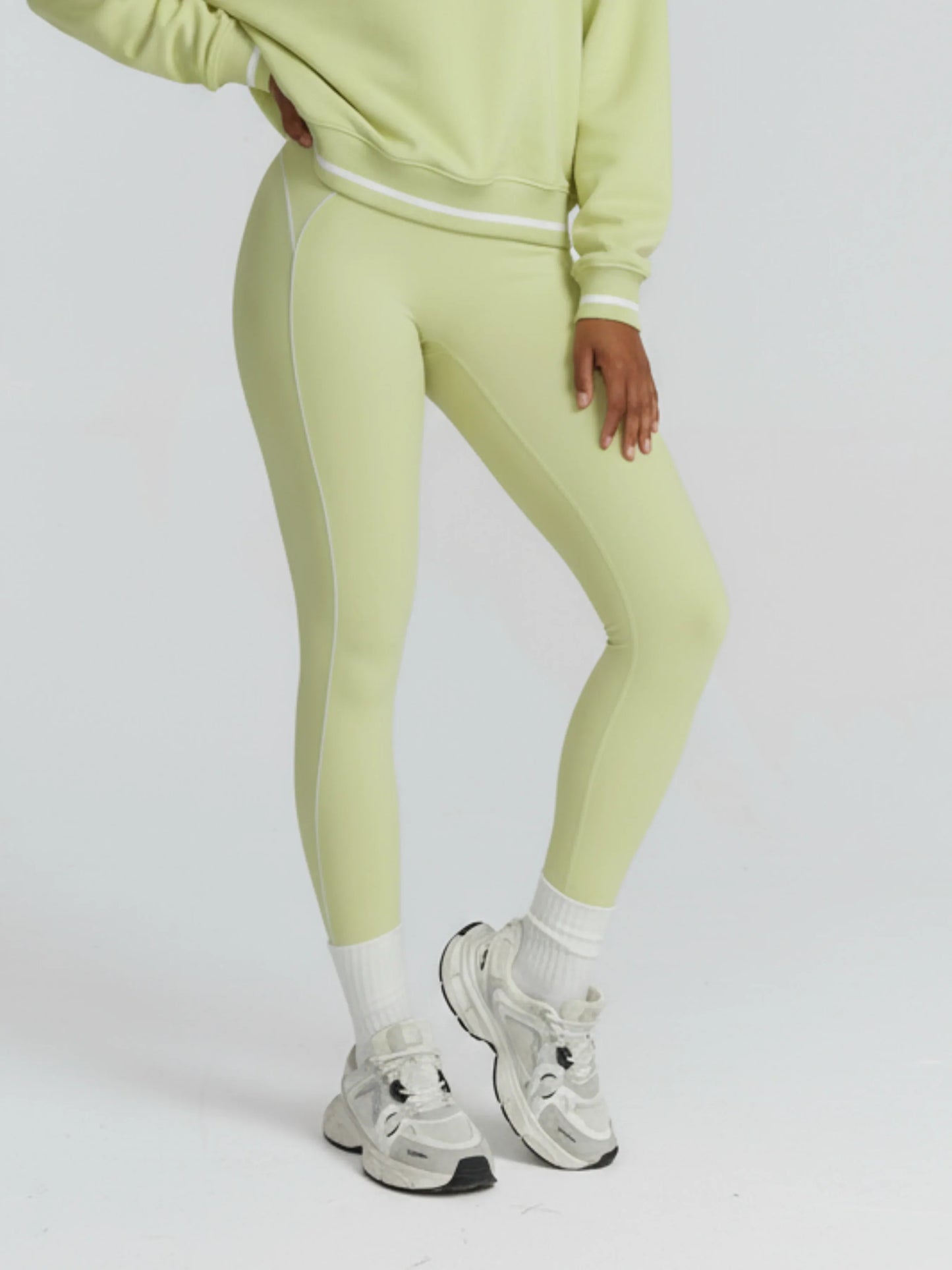 #color_pastel_lime_green